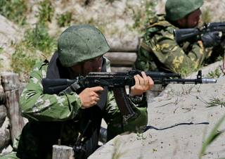 Россия стягивает войска к украинской границе. В США не исключают, что готовится широкомасштабное наступление