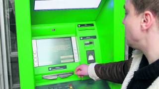В Украине планируют арестовывать банковские счета и блокировать карточки должников по коммуналке