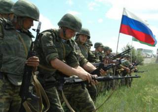 Россия стянула к украинской границе более 40 тысяч военных. При этом атаковать может с разных сторон