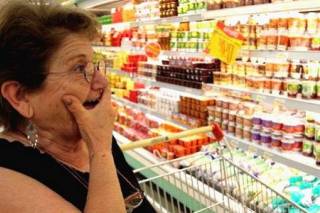 Цены на топливо и продукты могут отпустить в «свободное плаванье»