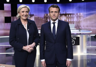 Во Франции стартовал второй тур выборов. Избирателей заманивают на участки выпечкой и бесплатным такси