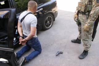 В Запорожье задержана банда, состоявшая из бывших и действующих полицейских, которая держала в страхе местных жителей