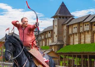 Под Киевом пройдет фестиваль конных боевых искусств «Скифы». Не пропустите