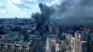 Экс-депутат Киевсовета уверена, что пожар в центре Киева возник не случайно. Есть угроза частичного разрушения здания