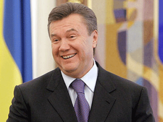Прокуроры зачитали обвинительный акт по делу о госизмене Януковича. Его адвокаты уже собираются в ЕСПЧ