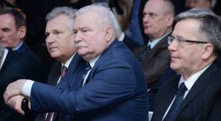 Три бывших президента Польши выступили против диктатуры партии, которой очень не нравятся бандеровцы