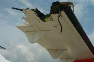 В индонезийском аэропорту не разминулись два пассажирских самолета