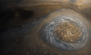 Специалисты NASA зафиксировали шторм на Юпитере