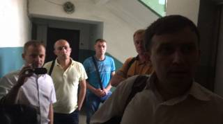Сотрудники СБУ нагрянули с обысками к журналистам «Страны»