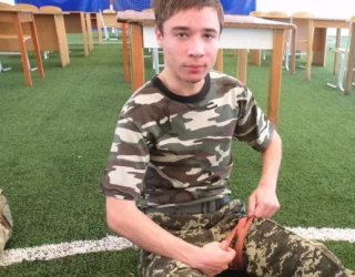 Украинский офицер утверждает, что российские спецслужбы похитили его сына