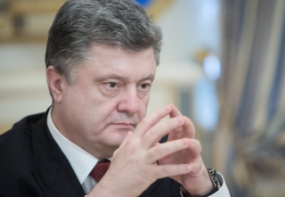 Порошенко официально заявил, что война на Донбассе далека от завершения