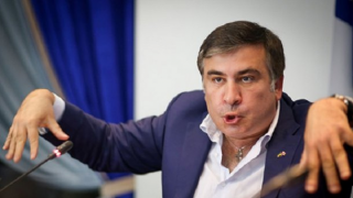 #Темадня: соцсети и эксперты отреагировали на задержание и голодовку Саакашвили