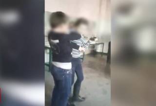 Появилось видео скандального урока в запорожской школе, из-за которого разгорелся конфликт