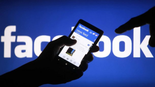 Сотрудники Facebook могут быть причастны к «сливу» данных 50 миллионов пользователей