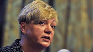 После отставки Гонтареву должны были отправить в СИЗО, а не в теплые страны, - адвокат