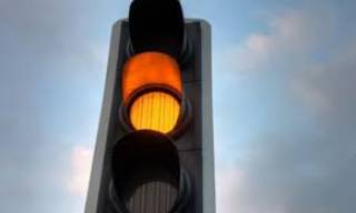 В Украине задумались над отменой желтого сигнала светофора. Соцсети в шоке