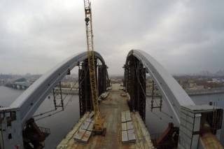 В Киеве строят свой «Крымский мост», со скоростью миллион долларов в минуту