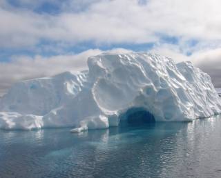 Ученые нашли место на Земле, где температура падает почти до минус ста градусов