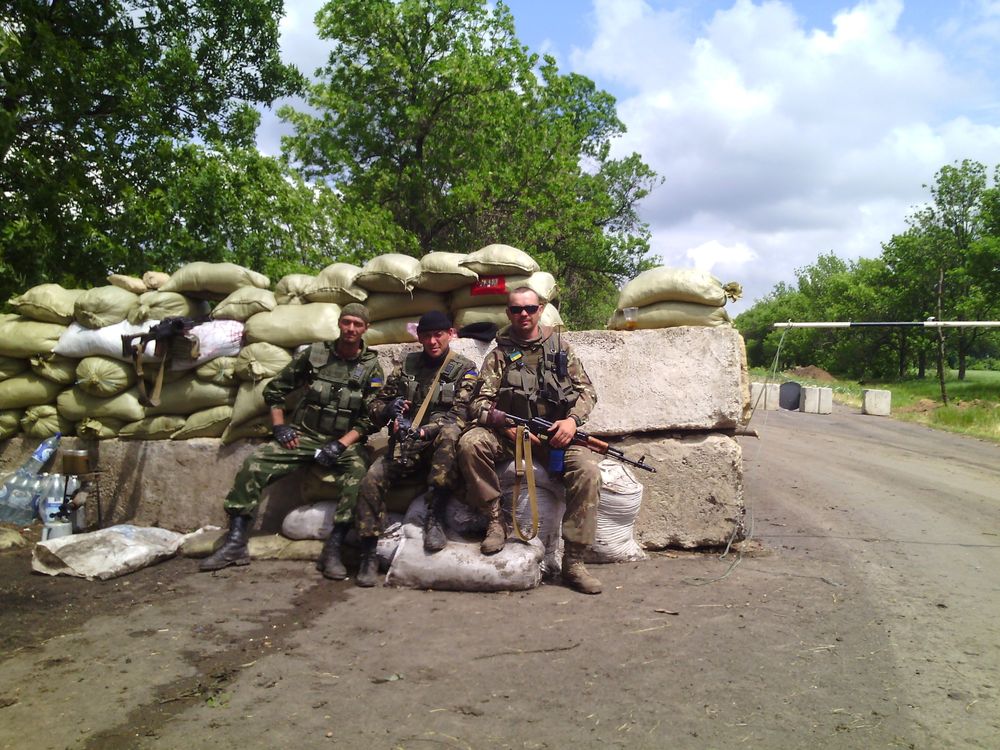 Блокпост это. Горловка война блокпост. Полевой блокпост. Армия РФ блокпост.