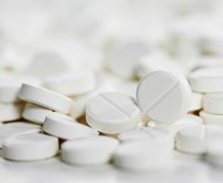 Ученые выяснили, что обычный аспирин намного облегчает страшную болезнь