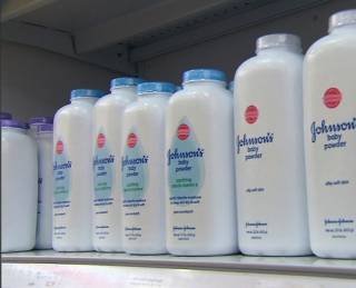 Американский суд обязал известную компанию выплатить пострадавшим от ее продукции женщинам несколько миллиардов долларов