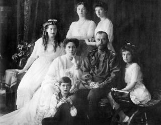 В России заявили о подлинности найденных останков царской семьи