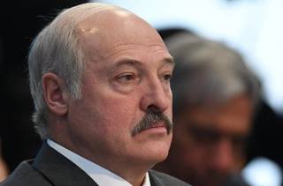 В СМИ появились слухи об инсульте у Лукашенко