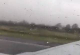 Один из пассажиров разбившегося в Мексике самолета показал видео крушения