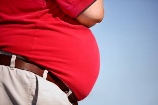 Ученые доходчиво объяснили, почему лишний вес сокращает жизнь