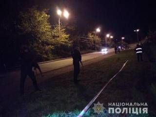 Неизвестные грабители устроили стрельбу в центре Киева. Один человек убит