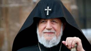 Армянская церковь выступила против украинской автокефалии