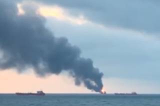 Стали известны подробности пожара на судах в Керченском проливе: погибли более дюжины людей
