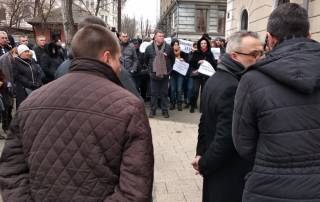 Пока коллектив Одесского медуниверситета митингует в Киеве, рейдеры снова пытаются захватить его здание