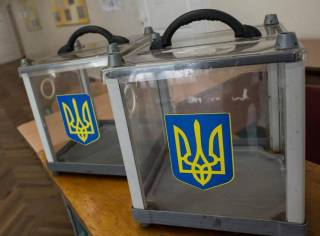 В Украине стартовали президентские выборы