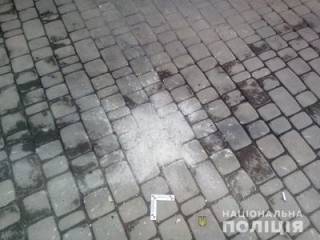 На Днепропетровщине взрывом гранаты «зацепило» полицейского и случайных прохожих