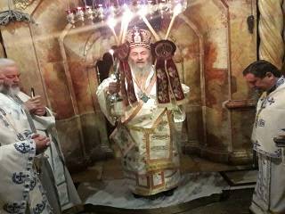 В Храме Гроба Господня Митрополит Онуфрий молился об Украине
