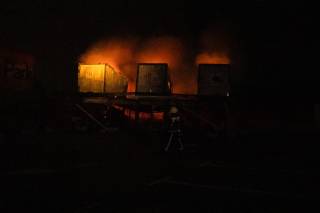 Ночью в Киеве сожгли сеть фермерских магазинов