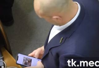 Киву застукали за просмотром странного видео во время заседания Верховной Рады