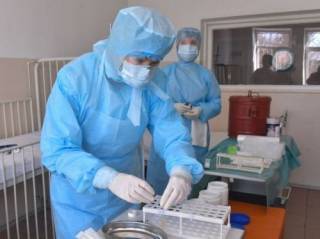 В Киеве с помощью экспресс-теста выявлен новый случай заражения коронавирусом