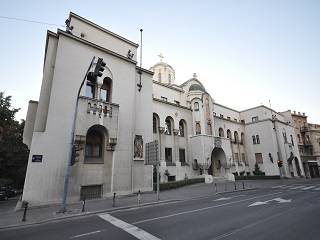Синод Сербской Церкви считает, что власти Черногории под предлогом борьбы с коронавирусом используют возможность «рассчитаться» с православными