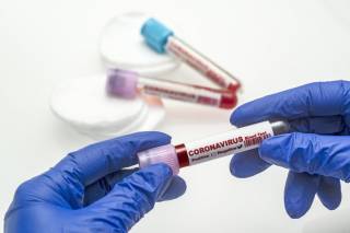 Американские фармацевты нашли антитело, которое на 100% блокирует коронавирус