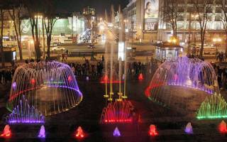 Киевские фонтаны в этом году заработают позже, чем метро, но раньше, чем самолеты