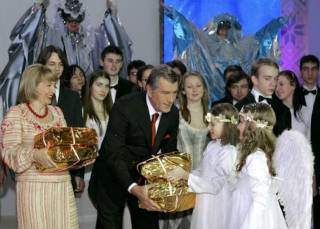 Праздничный прием в честь талантливых детей Украины прошел с участием Виктора Ющенка