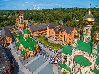 Наместник Голосеевского монастыря рассказал о восстановлении монастыря, значении чудес и угрозах Церкви