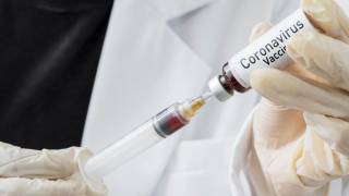В России рапортуют о создании вакцины от коронавируса. Выпускать ее планируют уже в августе