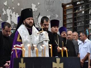В годовщину трагедии православные помолились о погибших в Беслане