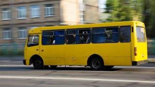 На Днепропетровщине водитель маршрутки выгнал школьника за то, что не мог дать сдачу с 50 грн
