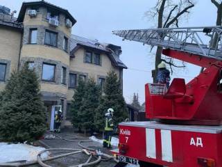 В Киеве горел дом престарелых. Внутри находились 80 человек
