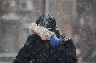 Киевлянам предрекли снежные и прохладные выходные