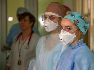 Эксперты фиксируют катастрофический отток медицинского персонала на фоне эпидемии коронавируса в Украине
